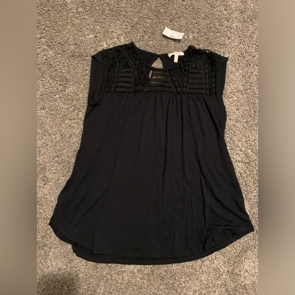 Women size small Maurice’s top